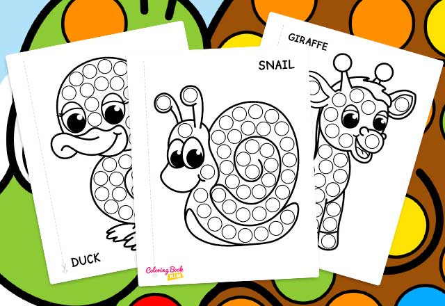 HAPPY KIDS' AT THE ZOO COLORING BOOK